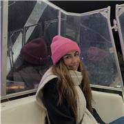 Profesora de Ed. Primaria con mención en AL. Tengo 4 años de experiencia impartiendo clases como tutora en diversos colegios.